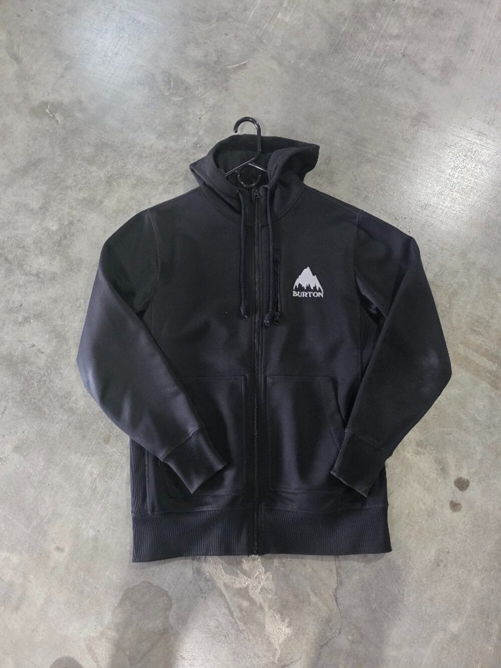 Burton full-zip hoodie SIZE MEDIUM